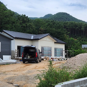 ️모델하우스자재로 모델하우스같은집 지어드립니다️판넬주택,전원주택,소형주택,농막 주택시공 건축자재,경상도,전라도권(창호,싱크대,붙박이장,3연동현관중문,현관장,등등)