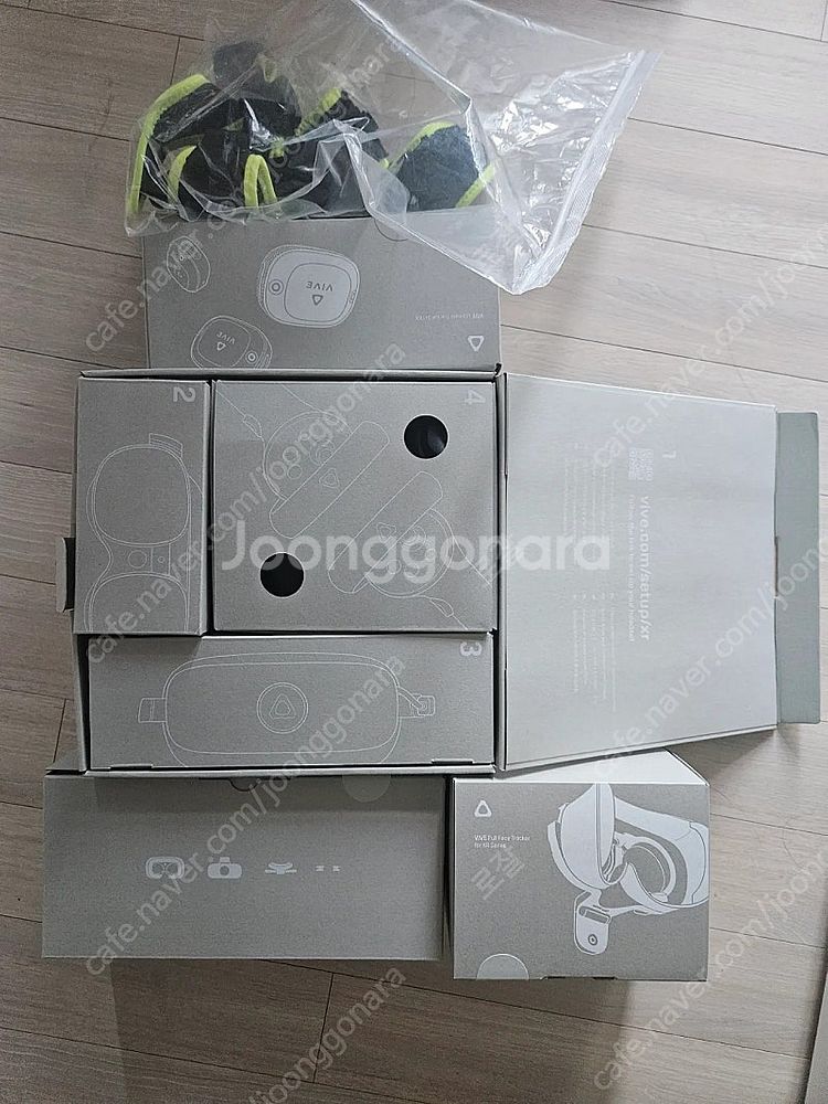 vive xr elite + 얼티밋 트래커 3점 + 페...--0