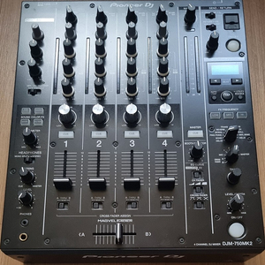 파이오니아 djm750mk2 판매 합니다.