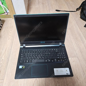 ASUS 비보북 x560u (i5-8250u) 팝니다.