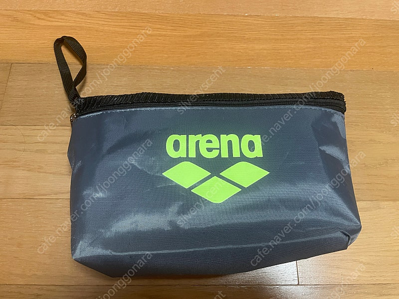 [새상품] 아레나 남자 수영복 수모 세트--5