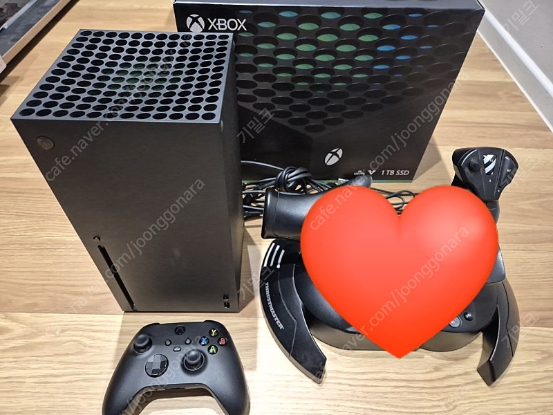 XBOX Series X (엑시엑) 판매합니다.