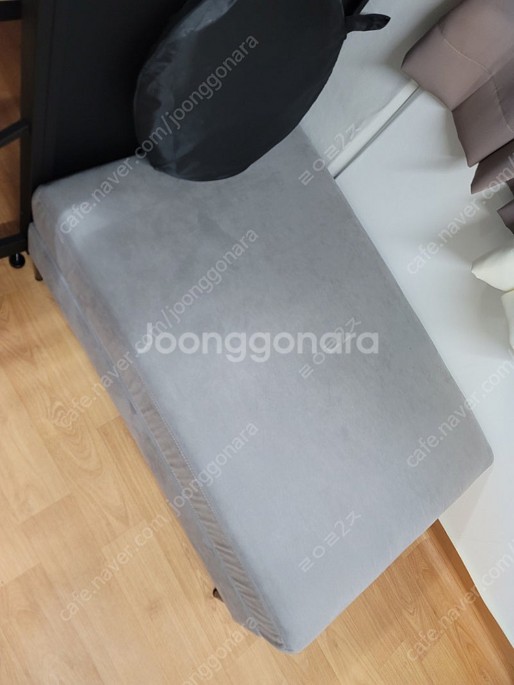 쇼파+스툴+쿠션 판매합니다.--1