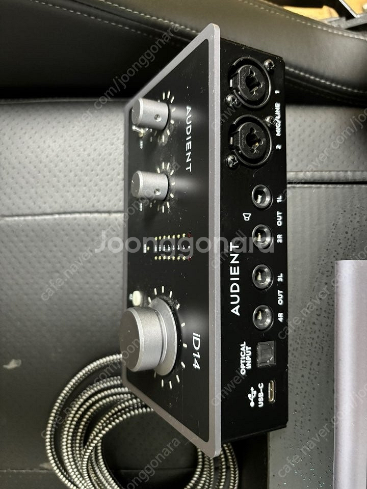 오디언트 인터페이스 ID14 MK2 22만원에 급처 합...--2