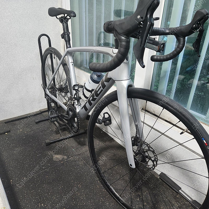 트렉 에몬다 SL5 2022년식 로드자전거
