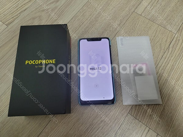 포코폰 POCOPHONE F1 팝니다--0