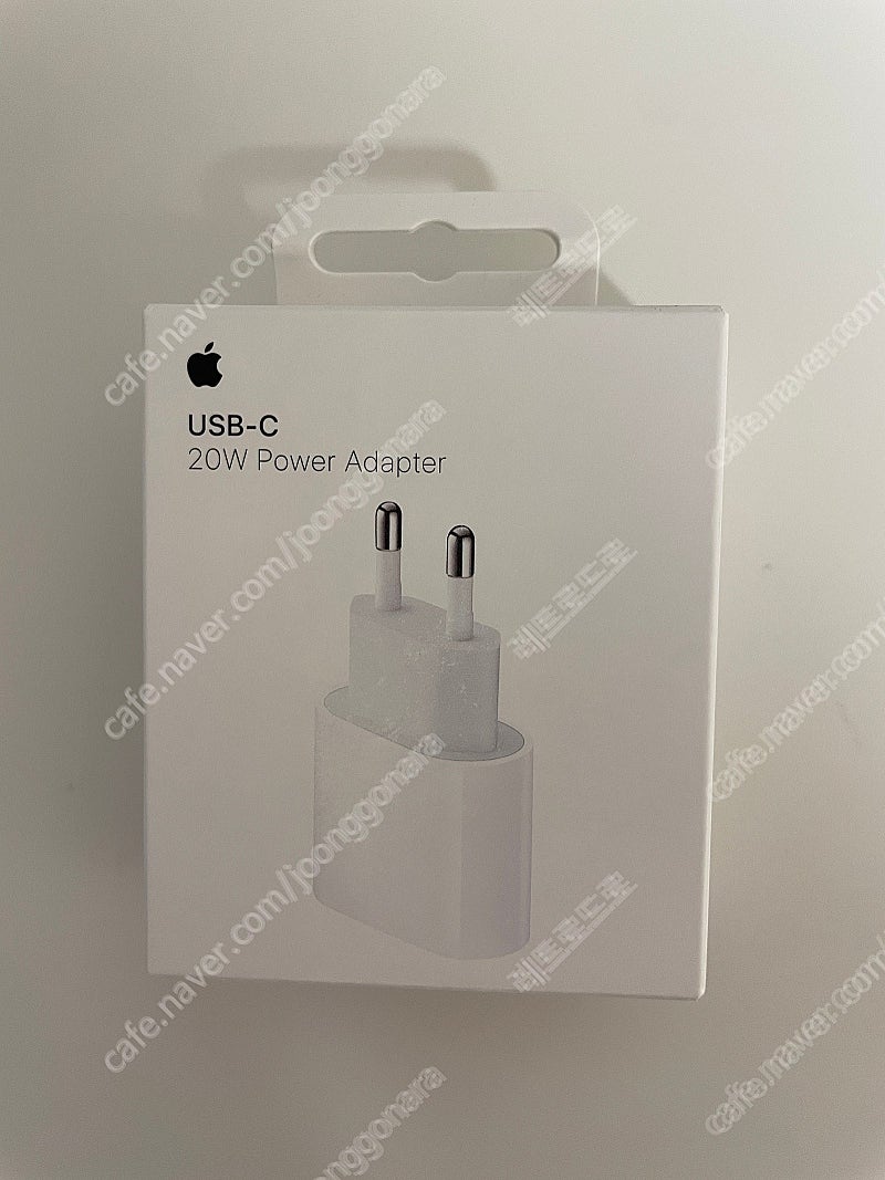 (미개봉 새상품) 애플 정품 20W USB-C 고속충전기 어댑터