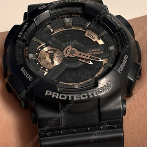 지샥 G-SHOCK 시계 남여공용 모델:GA-110RG-1A 판매합니다.!!