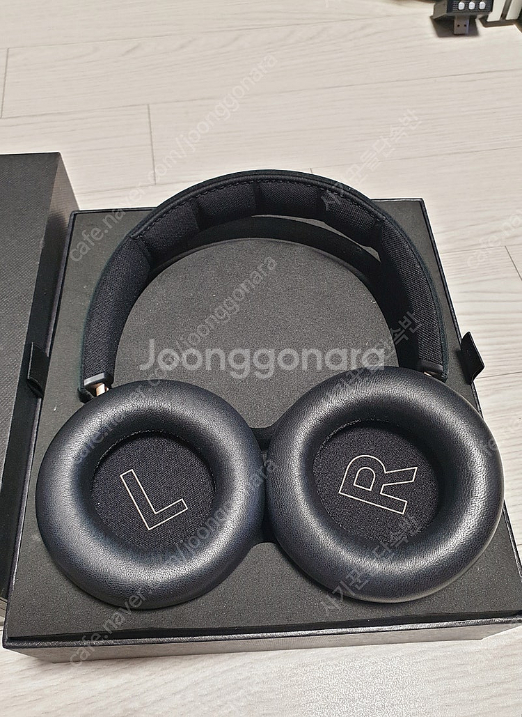 뱅앤 올룹슨 b&o 90주년 한정판 헤드셋 판매합니다--5