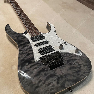 아이바네즈 ibanez rg950 qmz 일렉기타 팝니다