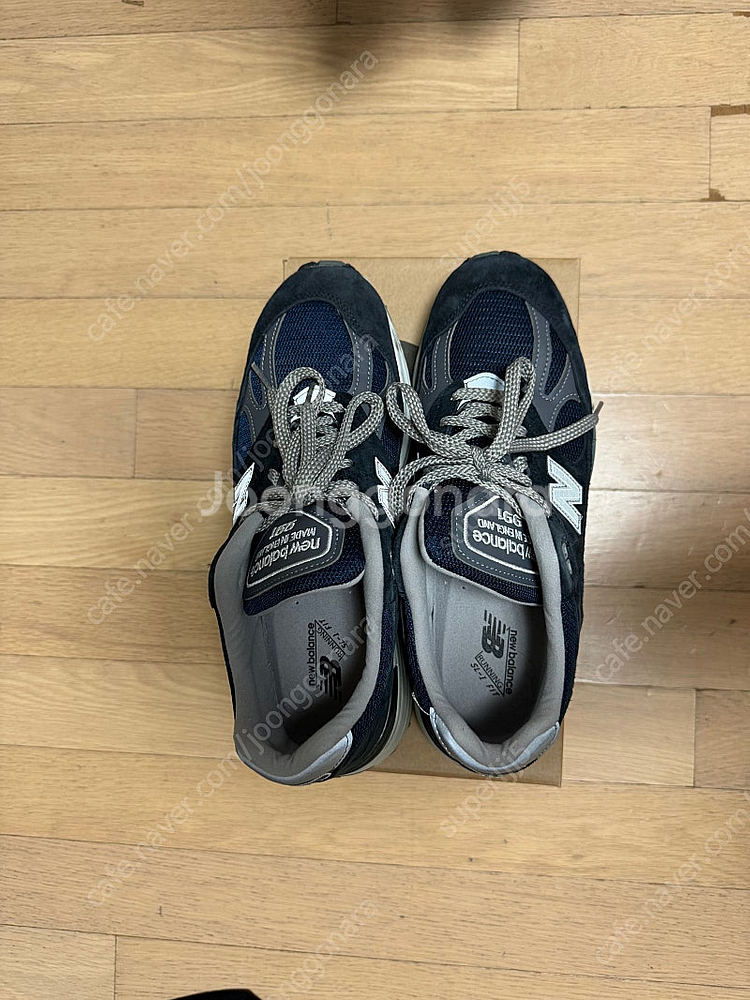 (265) 뉴발란스991 v2 네이비--1