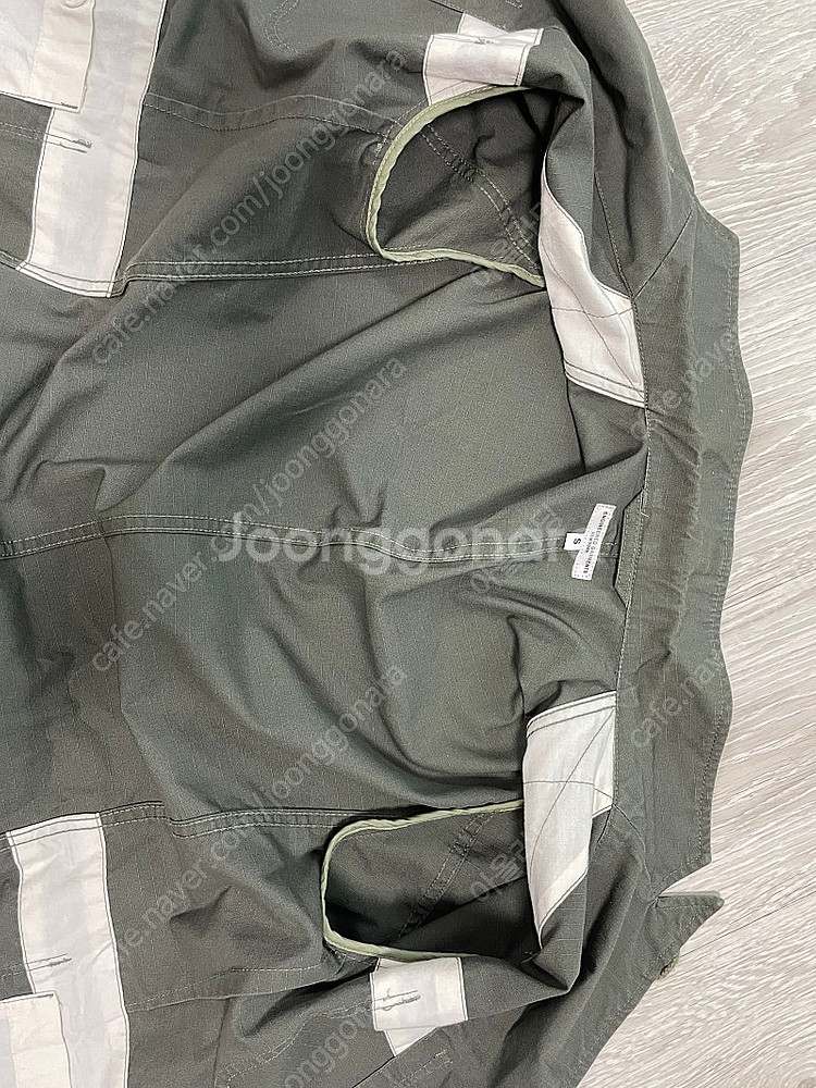 엔지니어드가먼츠 베드포드 립스탑 올리브 S 팝니다--9