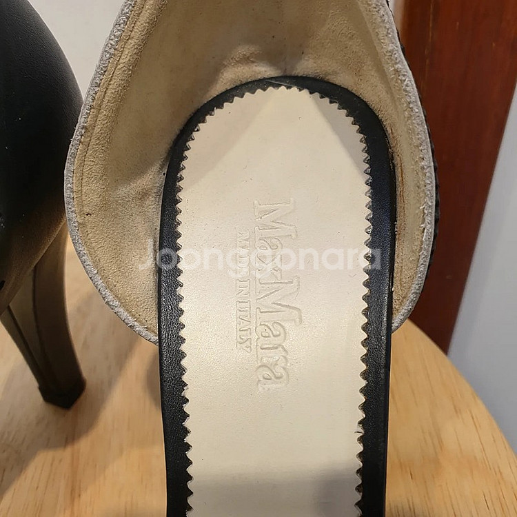 막스마라 maxmara 편칭 레더 하이힐 /37--7