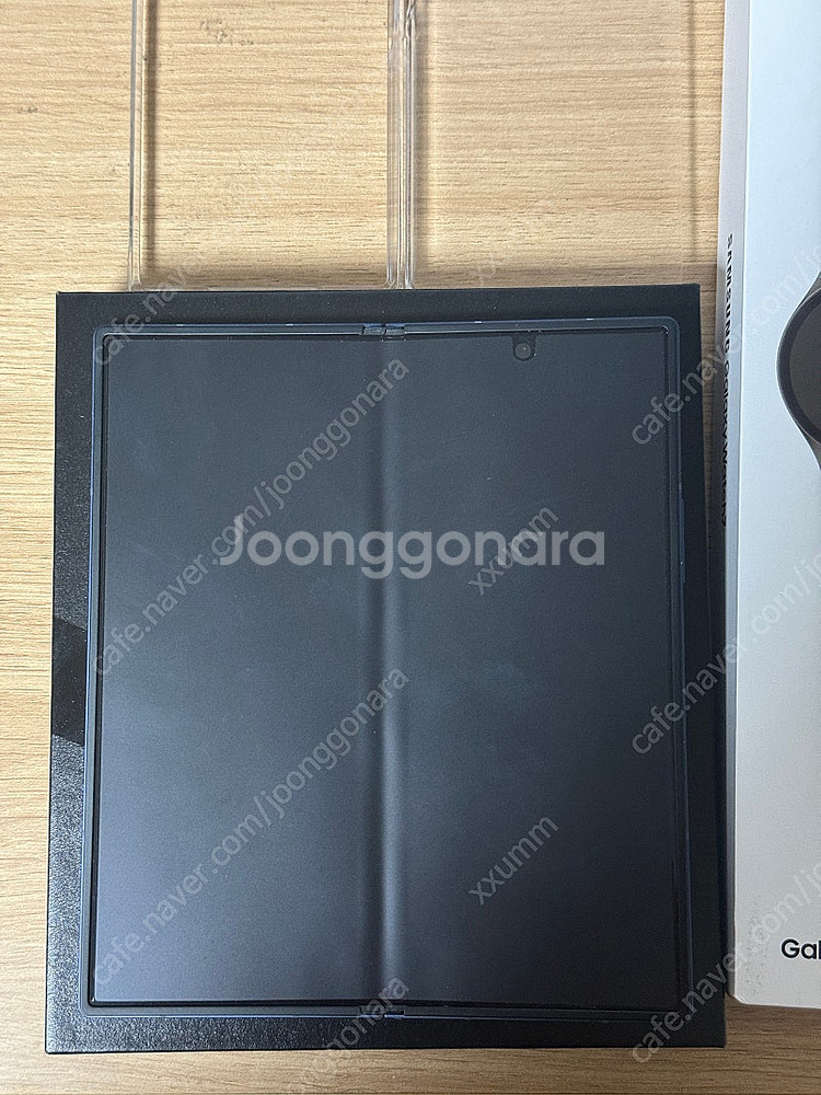 S급 갤럭시Z폴드6 512G 네이비 풀박스+갤럭시 워치...--2