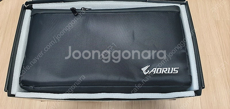 기가바이트 어로스 RTX 3090 게아망박스 팝니다 보...--0