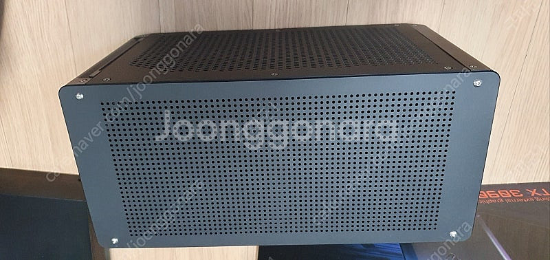 기가바이트 어로스 RTX 3090 게아망박스 팝니다 보...--5
