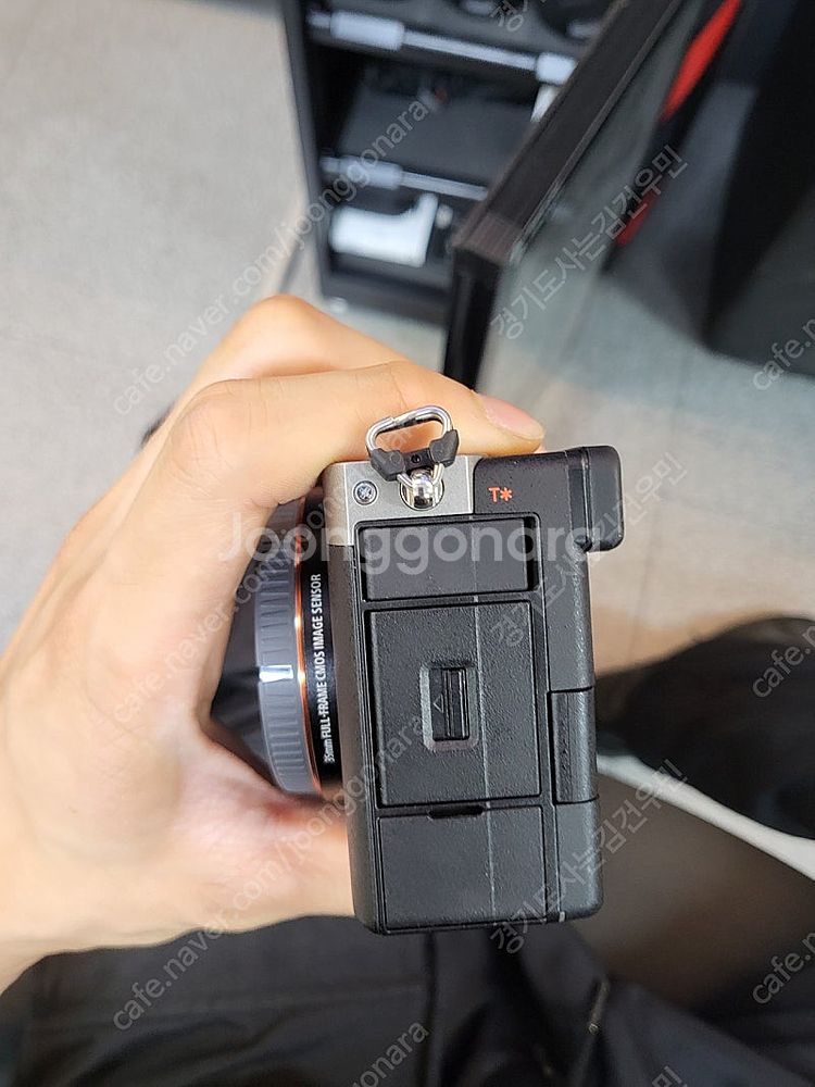 Sony a7c--5