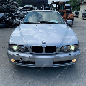 BMW 530i (E39) 306S3 3.0 가솔린 J55657 2002년식 후기형 72,423km 분해 판매합니다