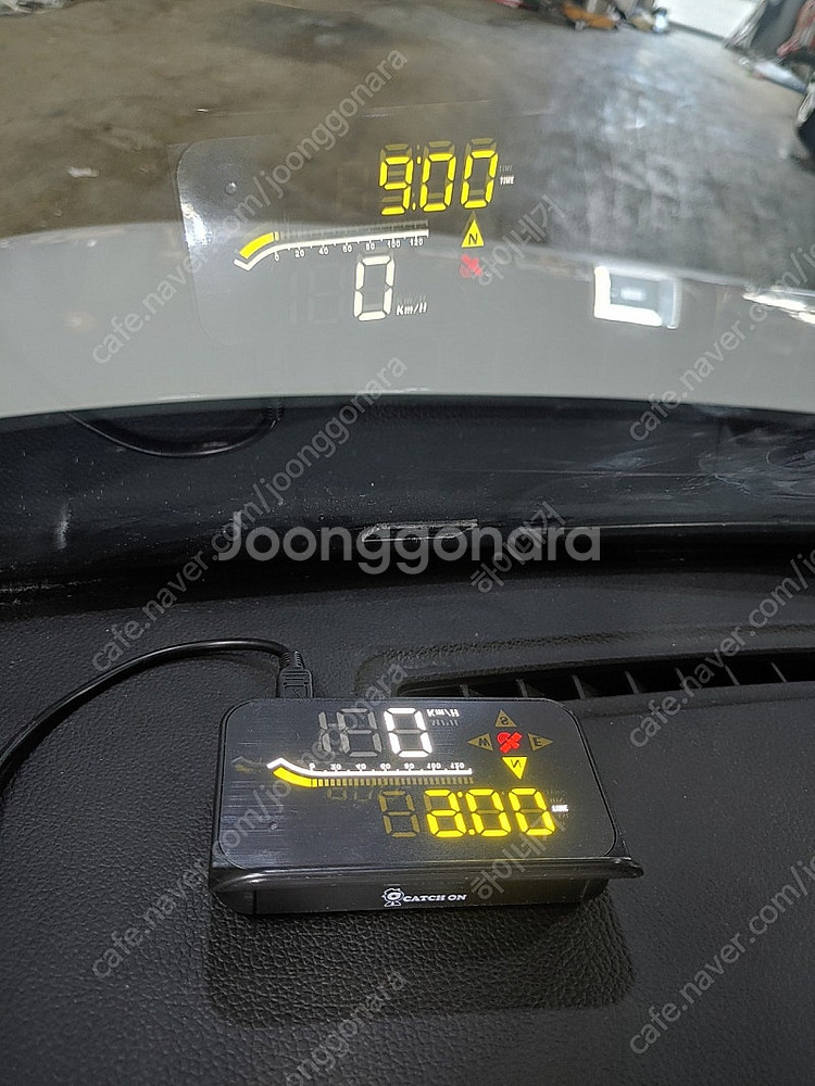 캐치온 hud m17 팝니다.--2