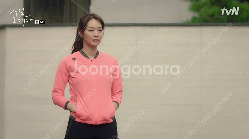 데상트 남녀공용 로드런 F-360 에어로드 터프우븐 바...--5