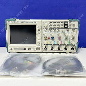 Tektronix 텍트로닉스 TPS2014 100MHz 휴대용스코프 오실로스코프 팝니다