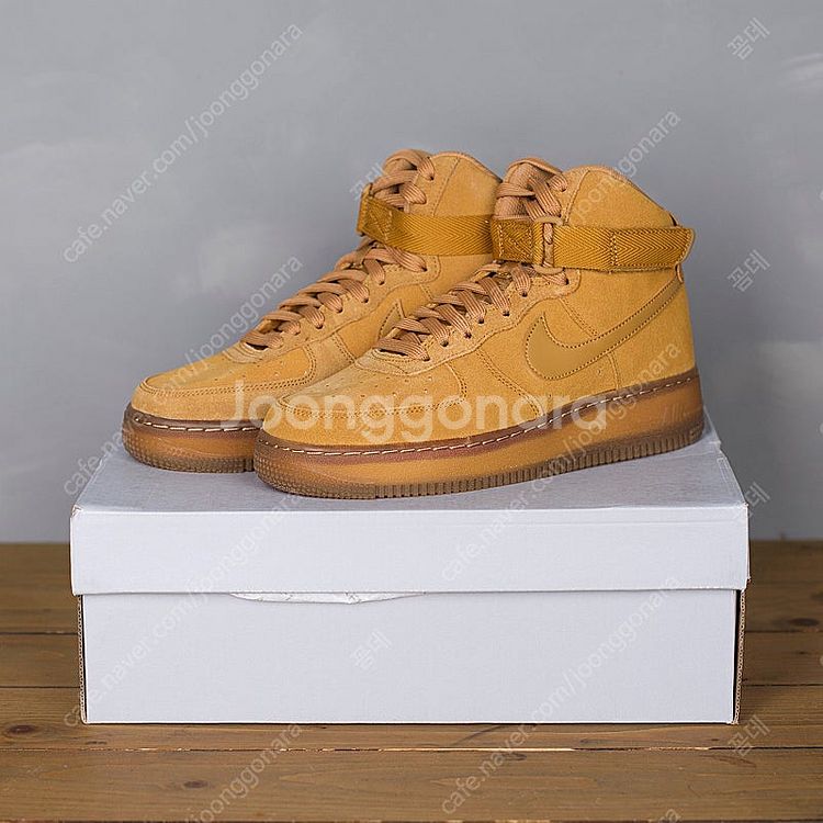 [245]나이키 된장포스 하이 GS 팝니다--0