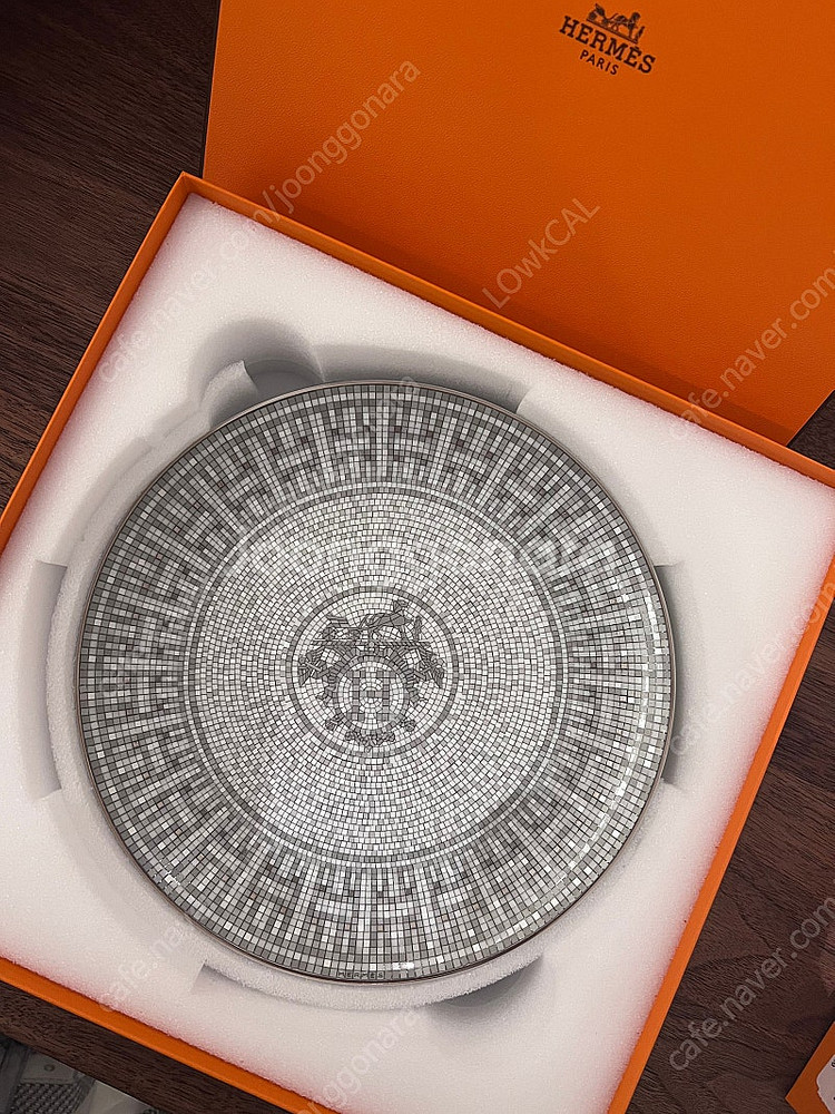 에르메스 모자이크 플래티넘 디저트 2pcs 새상품--1