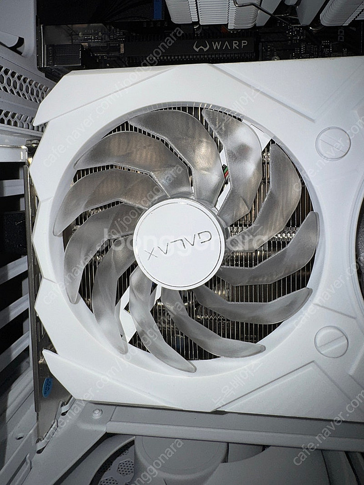 갤럭시 4070s 화이트--1