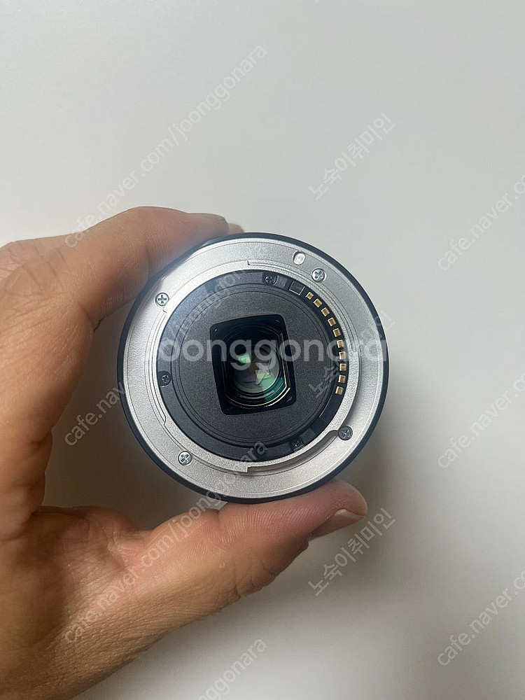 소니 e 20mm 2.8 렌즈 팝니다. 크롭바디용입니도...--1