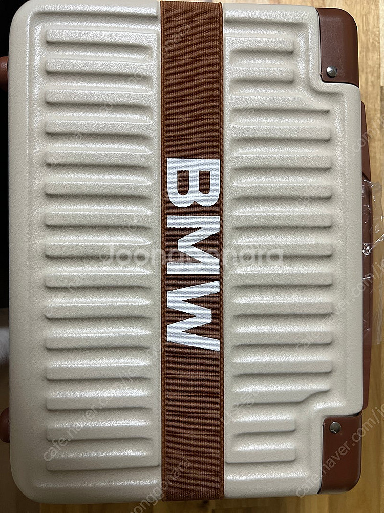 Bmw레디백 + 텀블러 2 개--0
