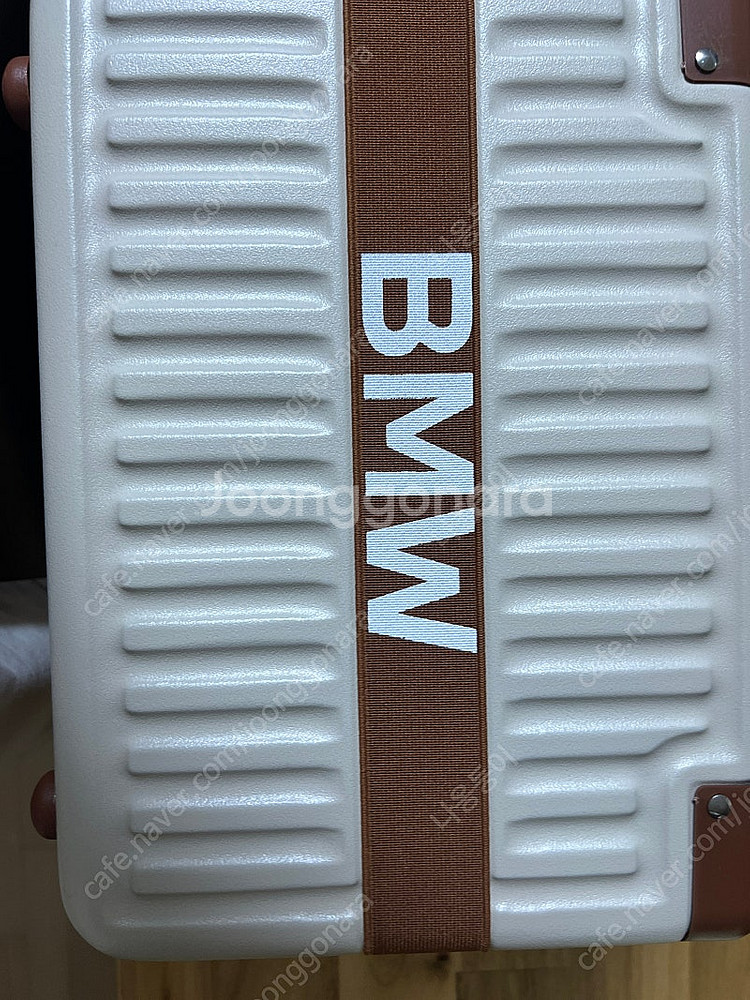 Bmw레디백 + 텀블러 2 개--1
