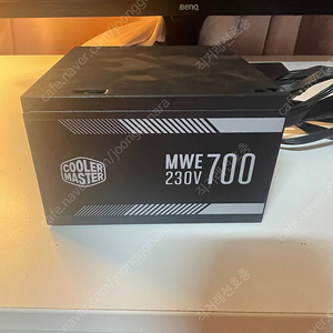 쿨러마스터 MWE 230V 700 WHITE 중고