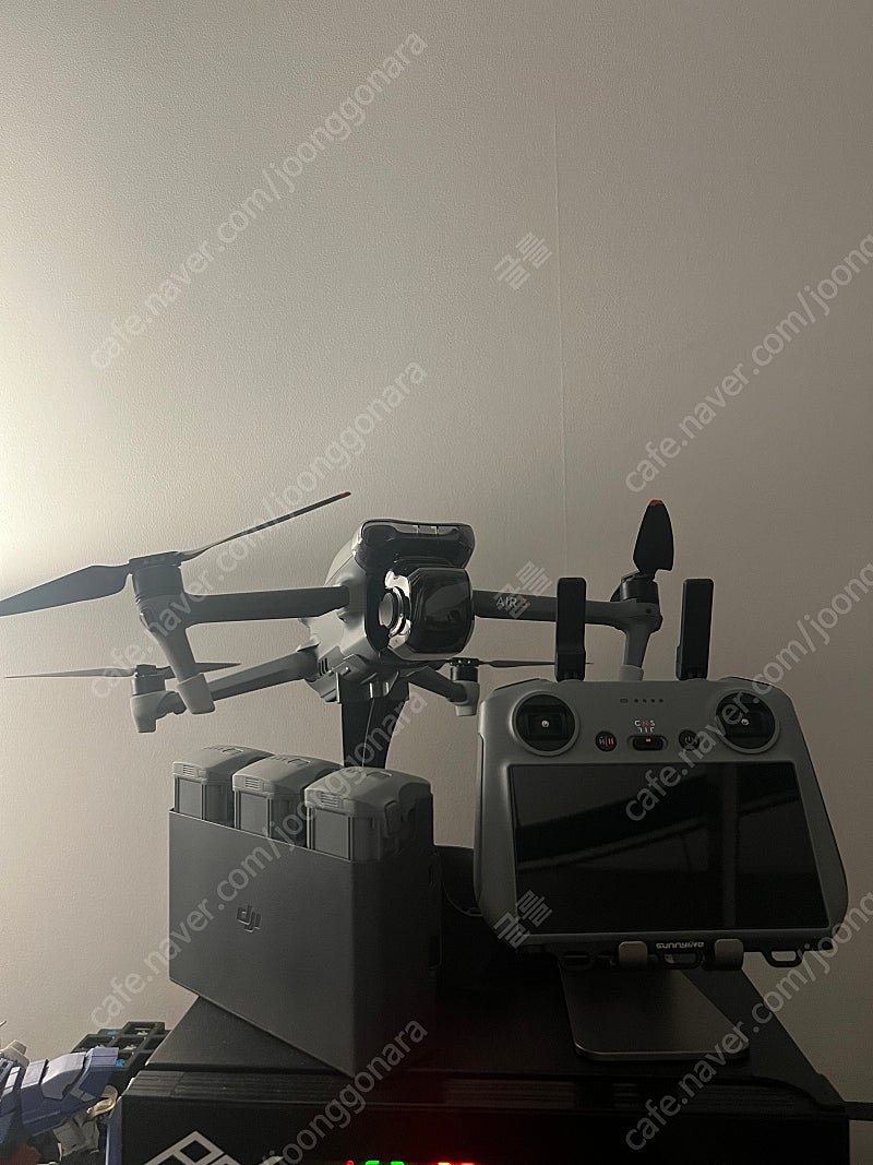 DJI AIR3 플라이모어콤보(RC2조종기) + 케어리프레쉬 2년