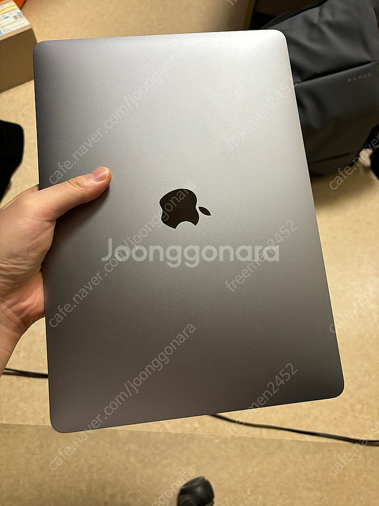 맥북프로(2022) 13인치 m2 16gb ram 25...--0
