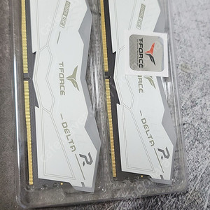 팀그룹 튜닝램 ddr5 5600 32G (16×2) 판매합니다