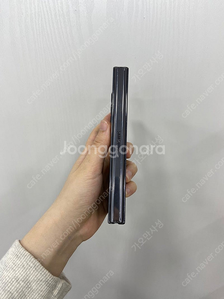 삼성 갤럭시 폴드4 자급제 외부 정상 내부 안됨--5