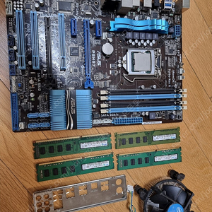 ASUS P8H67 메인보드, DDR3 12G, 펜티엄 G870, 550W 파워 등