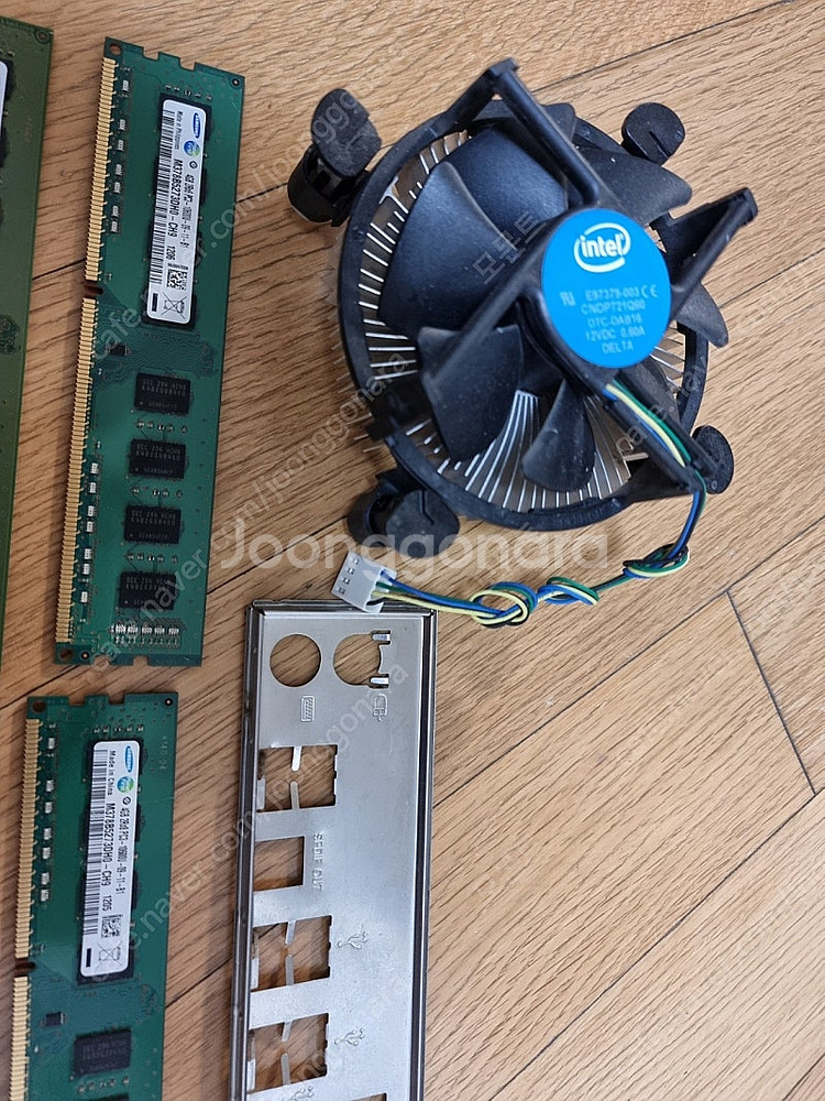 ASUS P8H67 메인보드, DDR3 12G, 펜티엄...--6