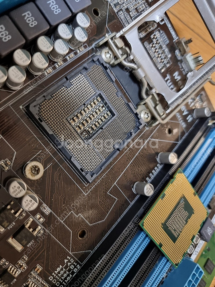 ASUS P8H67 메인보드, DDR3 12G, 펜티엄...--8