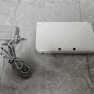 닌텐도 3ds xl 화이트