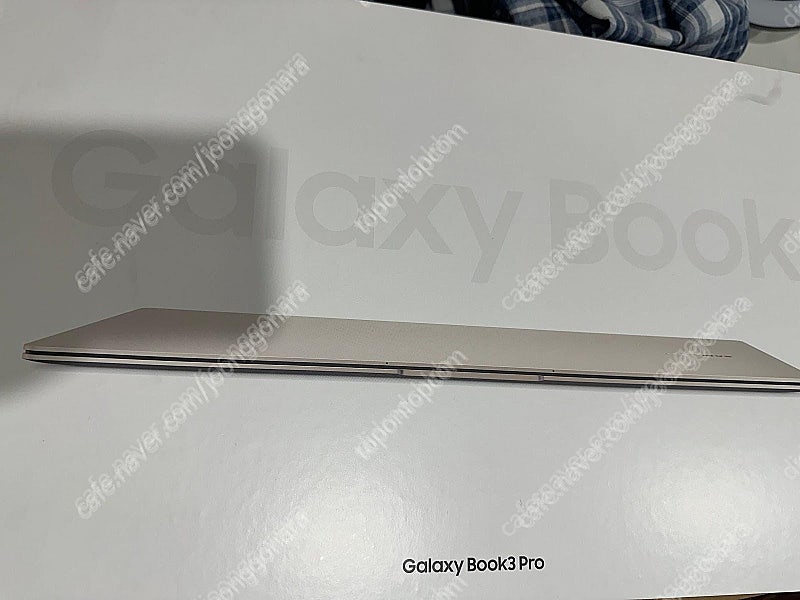 갤럭시북3프로 GALAXY BOOK PRO3 NT960XFG-KD72E (i7, ram 32g, ssd1tb) 최고사양 베이지 판매합니다.