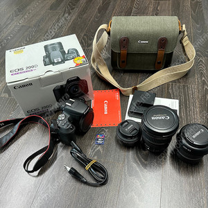 캐논 200d 박스풀 및 렌즈 3종, efs10-22mm 광각렌즈, efs 24mm 팬케익 렌즈, 18-55mm번들렌즈 판매