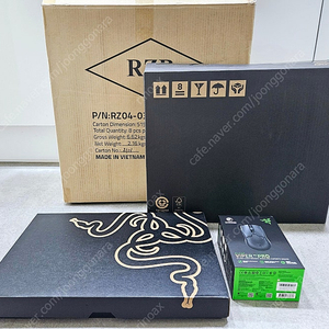 레이저 블레이드 18 RTX 4090 + Razer Viper V2 Pro 마우스 판매합니다.