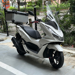 22년식 초AAA급 pcx 125ABS 판매합니다