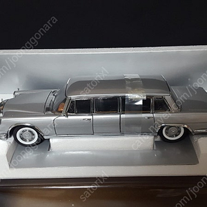 1:18 다이캐스트 BENZ 벤츠 600 PULLMAN 판매합니다