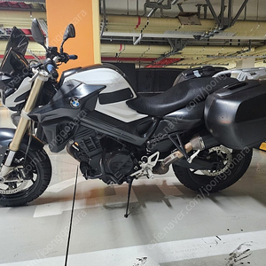 BMW f800r 15년식 2세대 오토바이 판매합니다. (800cc)