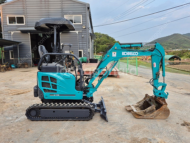농장용 중고굴삭기 2014년 코벨코 SK17 버켓3종 ...--4