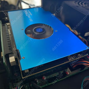 AMD 라데온프로 WX5100 그래픽카드