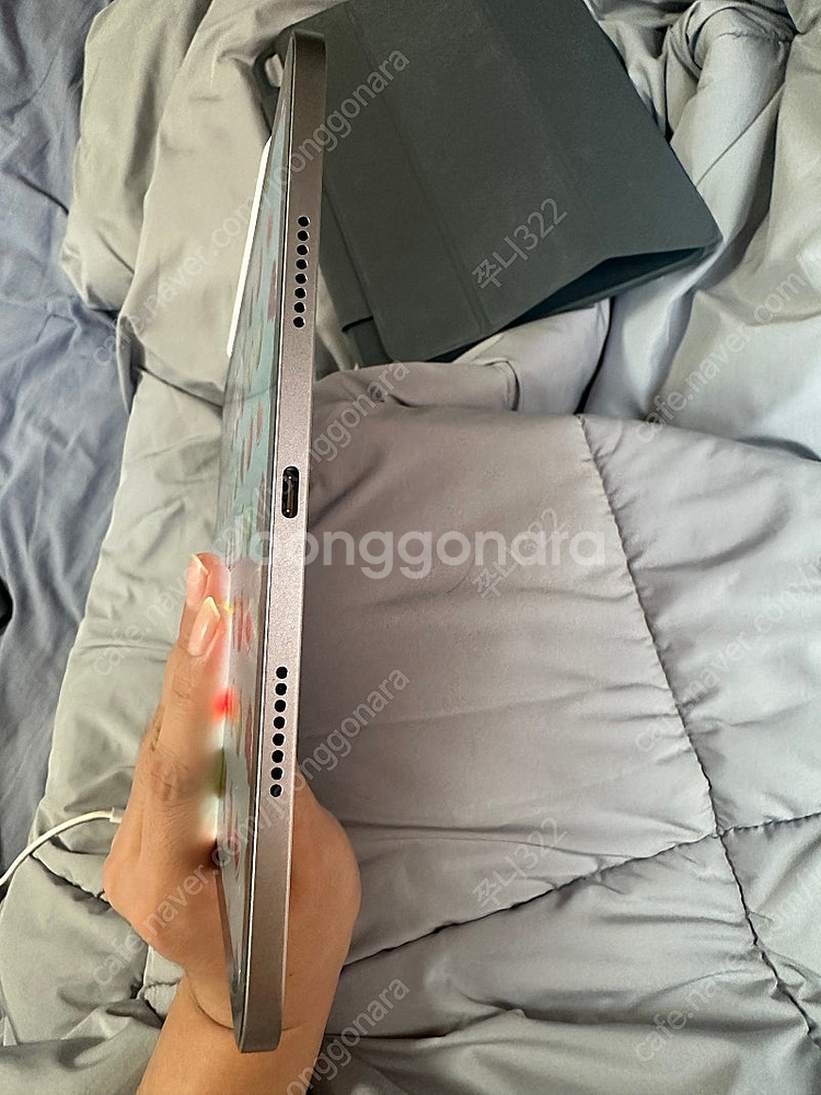 아이패드프로 11(4세대) 스그 128GB wifi+애...--2