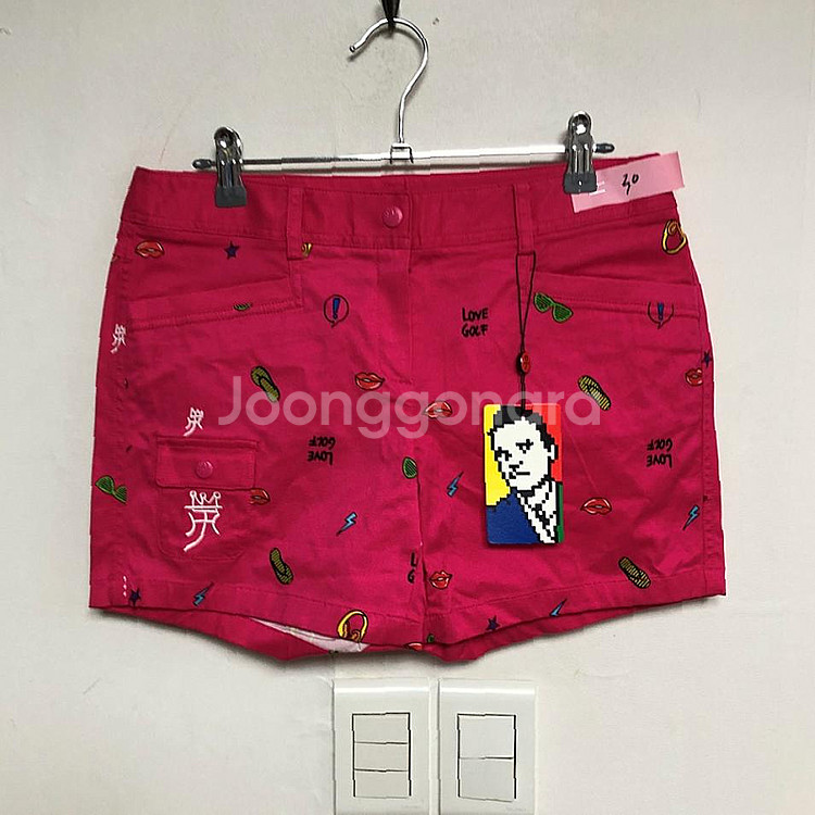 판매 새상품 까스텔바작 여성 반바지 30인치--0